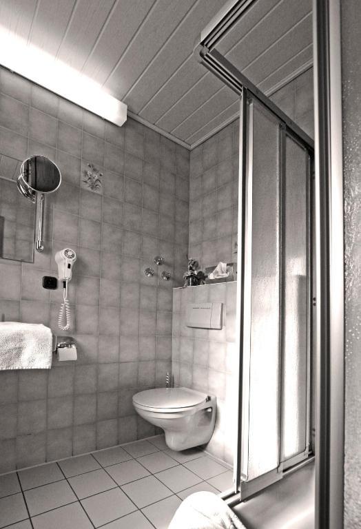 Hotel Zur Krone Ronneburg  Номер фото