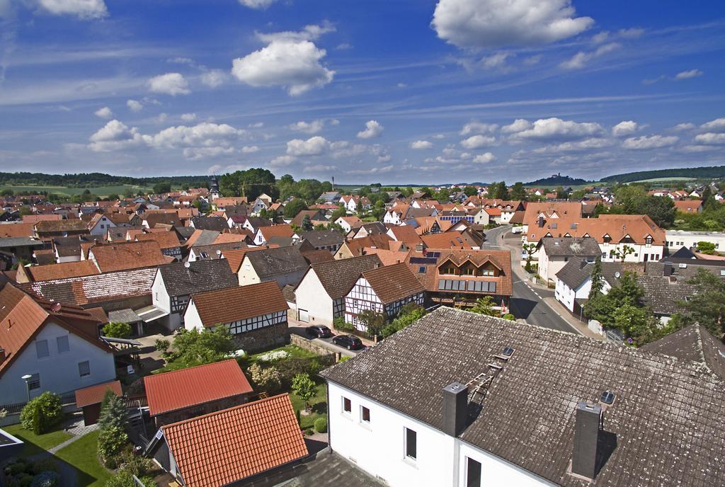 Hotel Zur Krone Ronneburg  Экстерьер фото